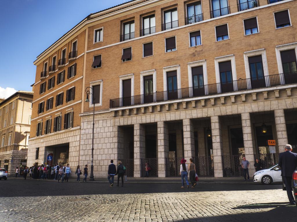 Navona Living Rome Hotel Exterior photo